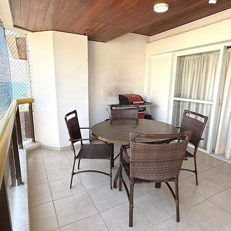 Flat A 1 Quadra Da Praia Das Pitangueiras - Ar Condicionado - 6 Pessoas Гуаружа Екстериор снимка